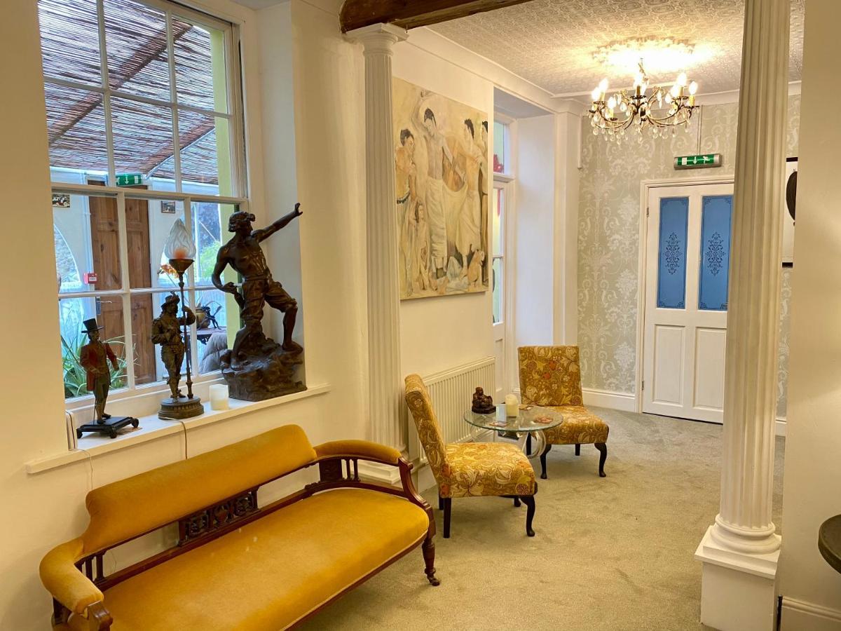 Lala Mundi Bed and Breakfast Brading Buitenkant foto