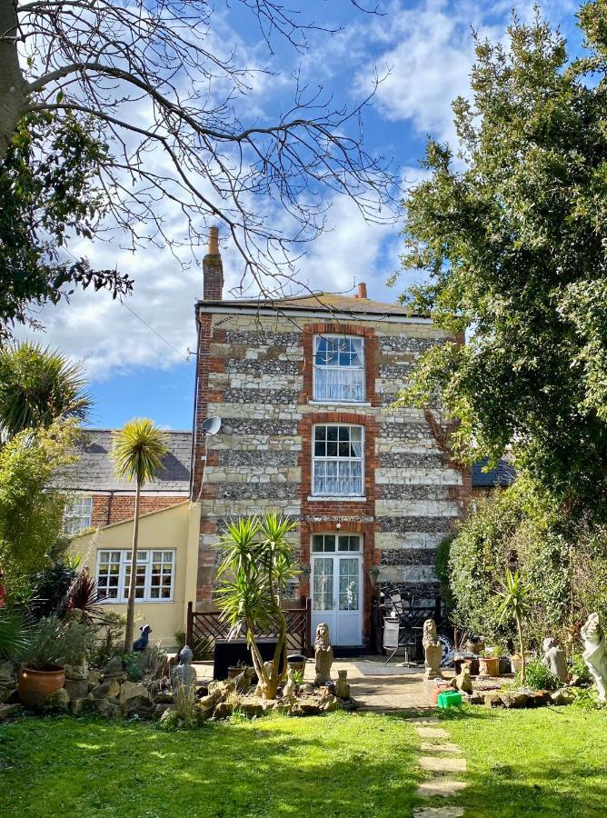 Lala Mundi Bed and Breakfast Brading Buitenkant foto