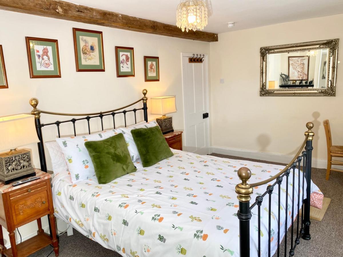 Lala Mundi Bed and Breakfast Brading Buitenkant foto